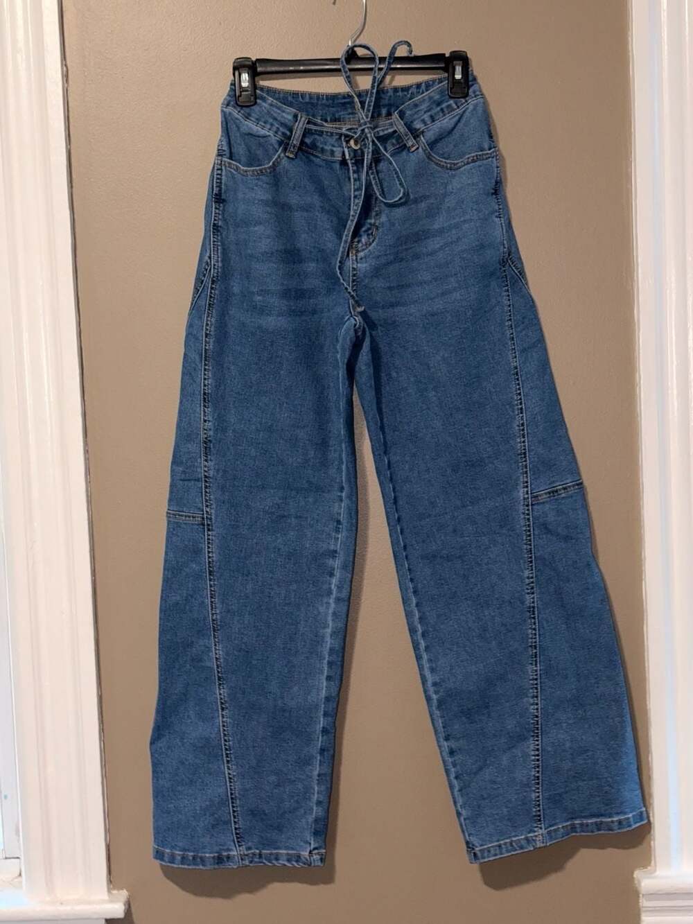 Sidefeel High Tide High-Rise Barrel Leg Jeans size 4